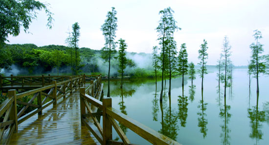 松山湖.jpg