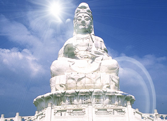 汉白玉观音.jpg