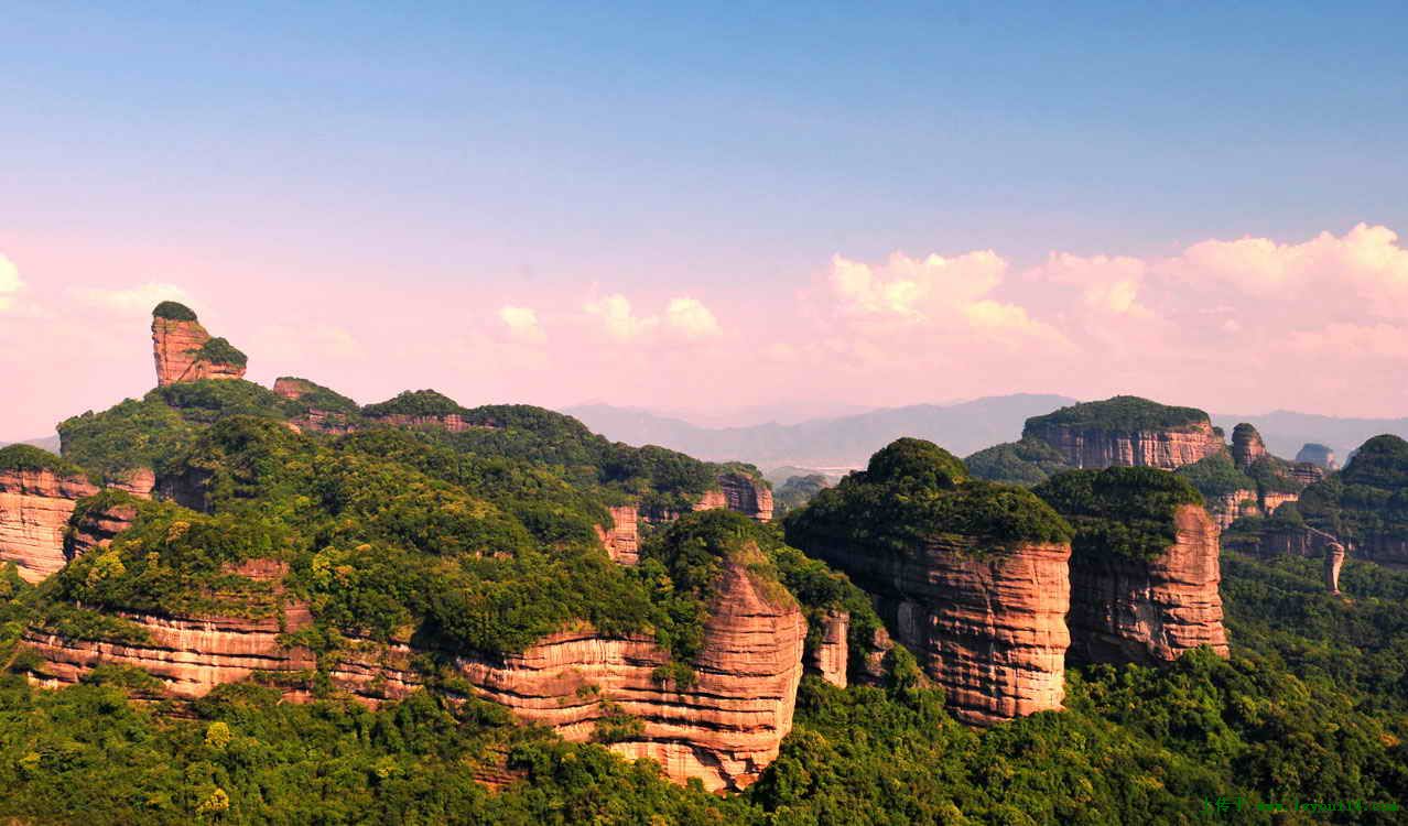 韶关丹霞山.jpg