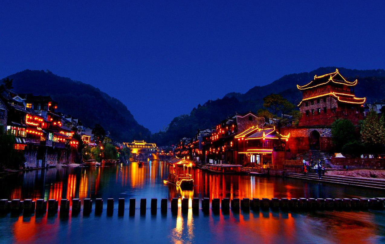 凤凰古城 - 副本.jpg