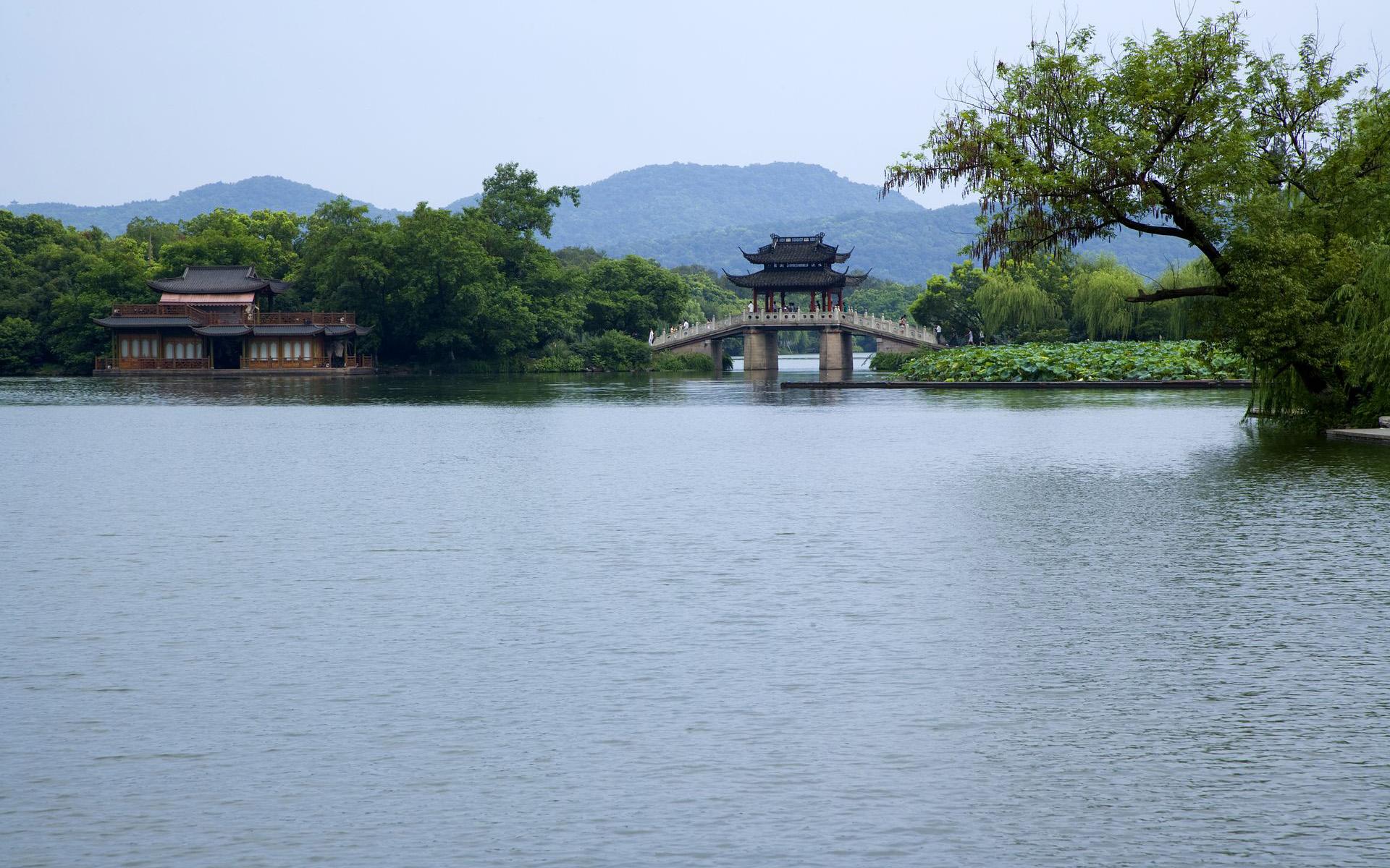 西湖.jpg